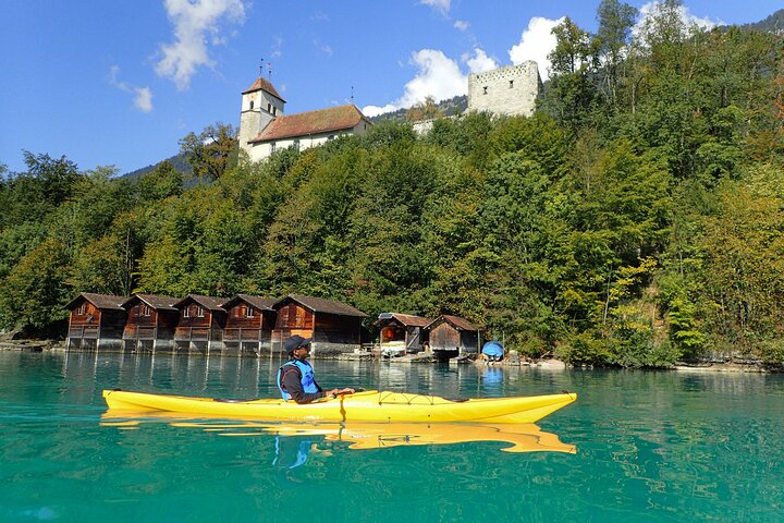 Kayak Tour of the Turquoise Lake Brienz