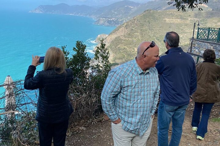 Cinque Terre PrivateTour by van from Lucca, Pisa or LaSpezia Port