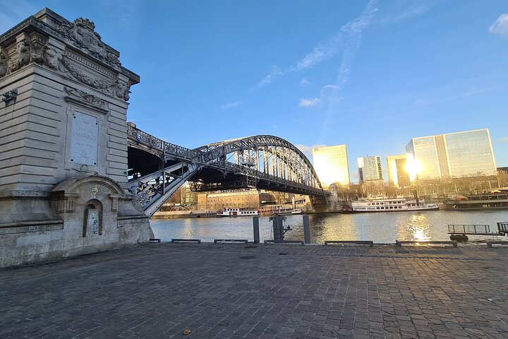 Deluxe Paris Shore Trip from Le Havre with Cruise & Packed Lunch