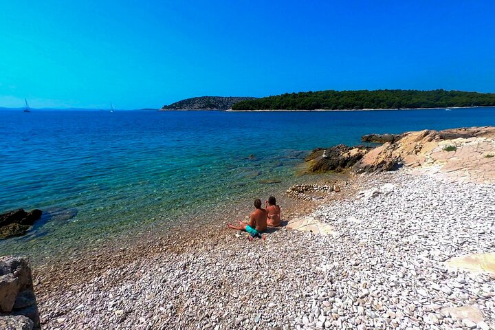 Private Boat Trip Swim and Chill in Crystal Blue Šibenik half day