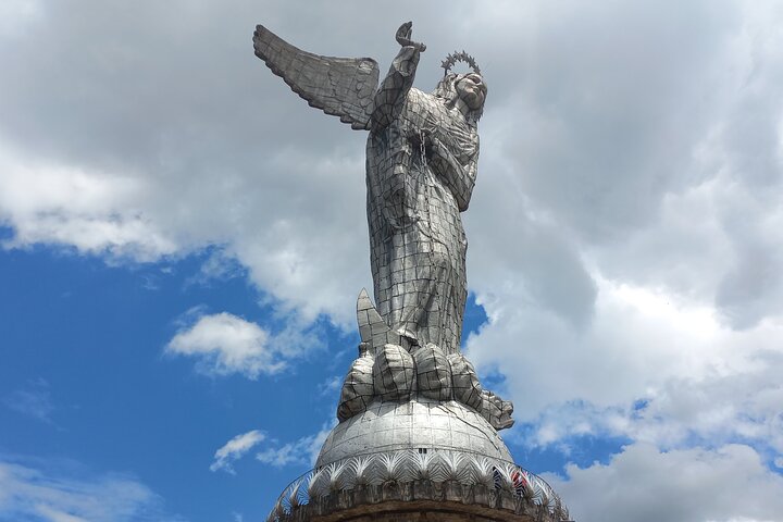 Quito City Tour: Old Town, Panecillo & Local Cuisine