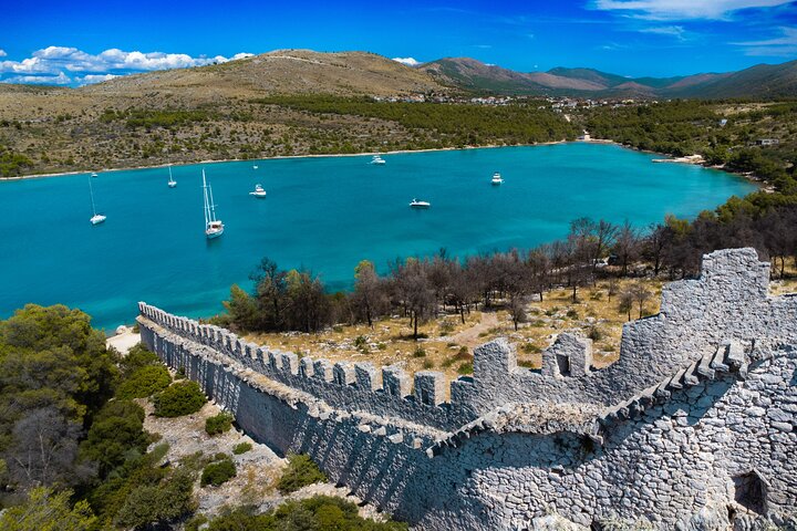 Private Boat Trip Swim and Chill in Crystal Blue Šibenik half day