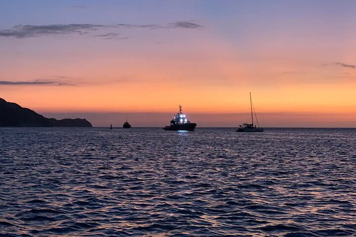 Sunset Sailing Santa Marta Bay