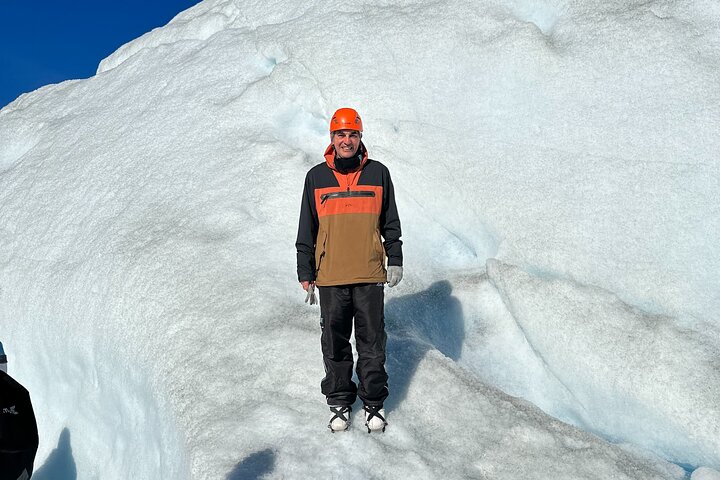 Perito Moreno Full Day Minitrekking with Transfer and Walkways