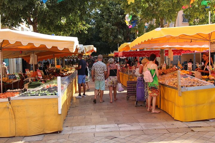 Toulon Food Tour – A Full French Meal Experience by Do Eat Better