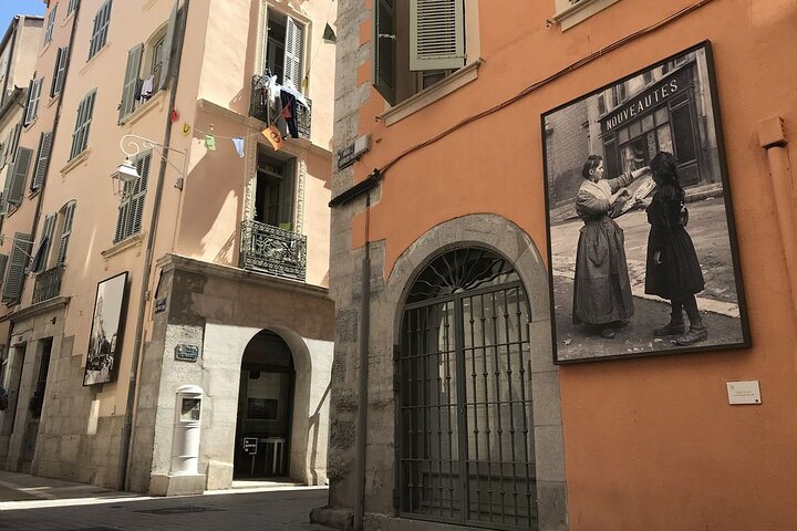 Toulon Food Tour – A Full French Meal Experience by Do Eat Better