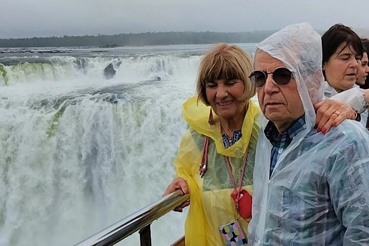 Best Private Tour Iguassu Falls Brazil, Argentina in 1 day