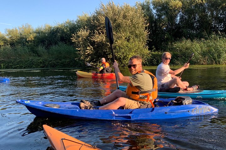 Half Day Guided Canoe Trip in Totnes