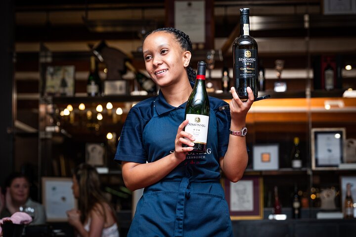 Wine Tour: Paarl, Franschhoek & Stellenbosch incl 3 wineries
