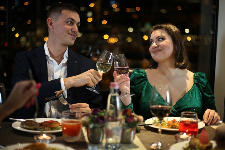 Dinner & Lights - Budapest Dinner Cruise