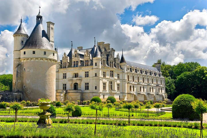 Half Day Private Trip Chenonceau Loire Valley Castle