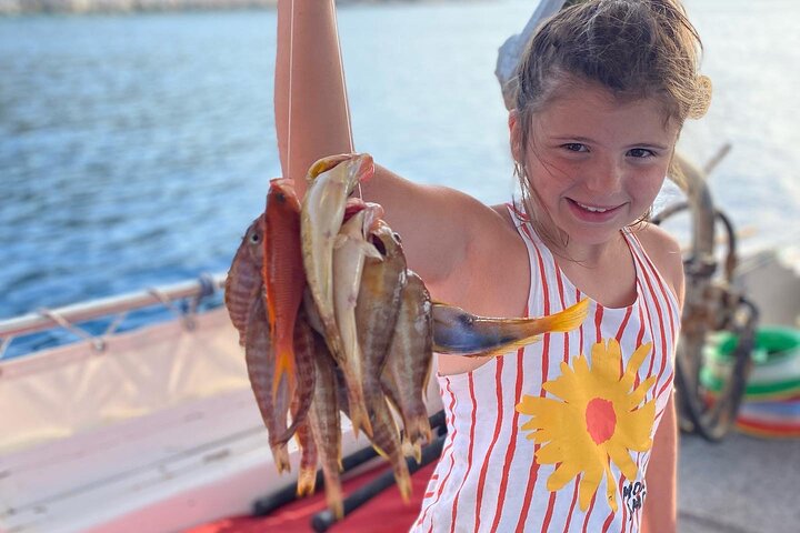 Half-Day Shared Fishing Experience in Hydra