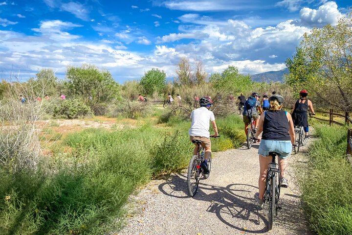 Daily Guided Bicycle Nature Tour of Albuquerque