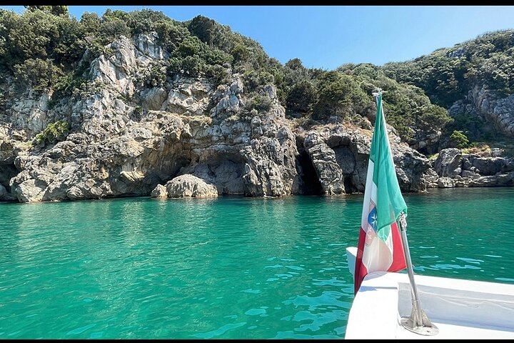 Boat excursion to Gaeta with a stop for swimming and snorkeling 2 HOURS
