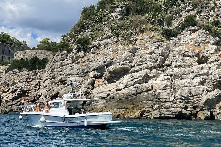 Boat excursion to Gaeta with a stop for swimming and snorkeling 2 HOURS