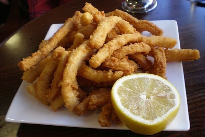 Bayonne Food Tour: Journey Through Flavors (with food and drinks)