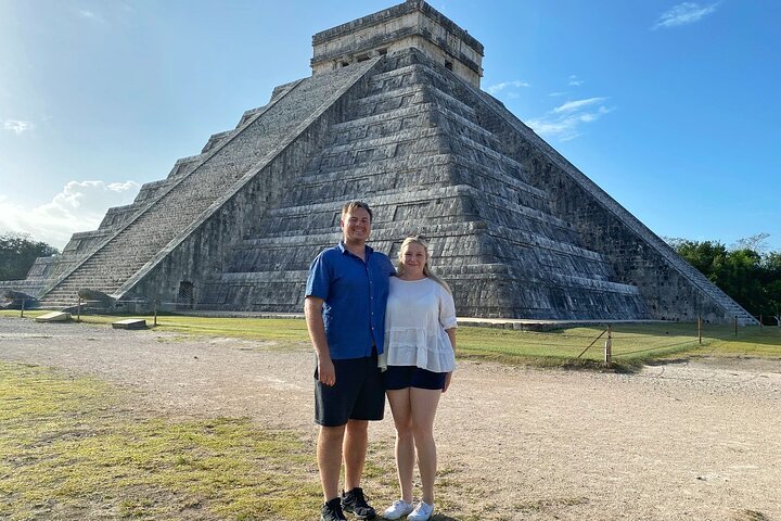 Private Guide Service in the Archaeological Zone of Chichen Itza