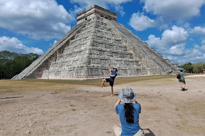 Private Guide Service in the Archaeological Zone of Chichen Itza