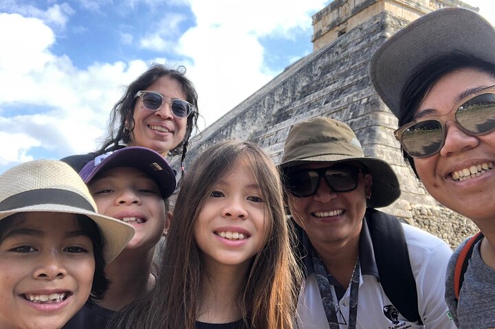 Private Guide Service in the Archaeological Zone of Chichen Itza