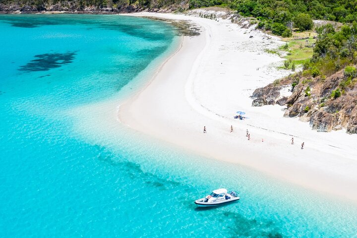 Rayglass Protector - Standard Private Charter - Whitsundays