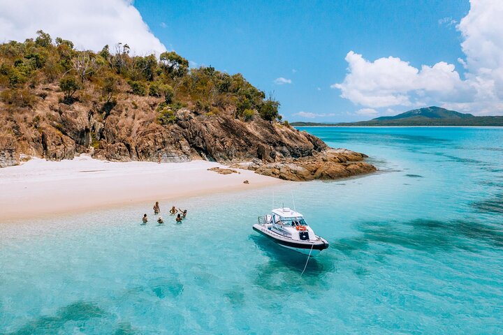 Rayglass Protector - Standard Private Charter - Whitsundays