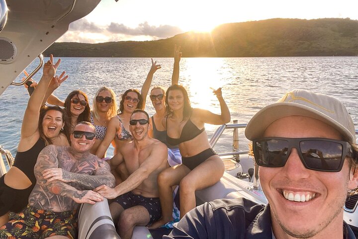 Rayglass Protector - Standard Private Charter - Whitsundays