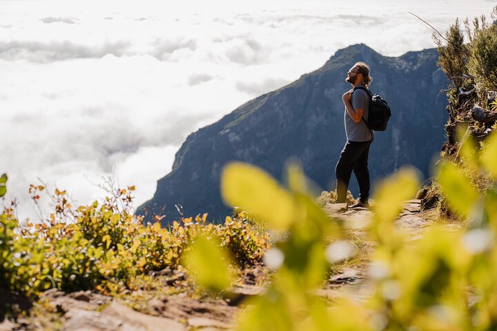 PR1 Sunrise Pico do Arieiro Self-Guided Hiking Transfer