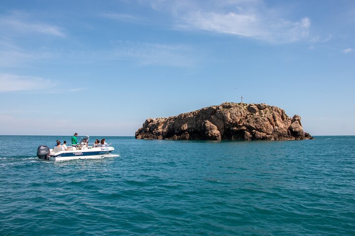 Polignano a Mare: Boat Tour of the Caves - Small Group