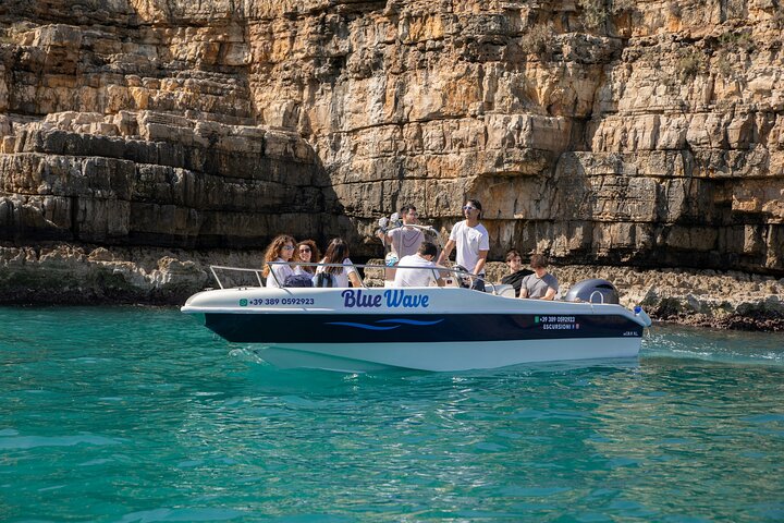 Polignano a Mare: Boat Tour of the Caves - Small Group
