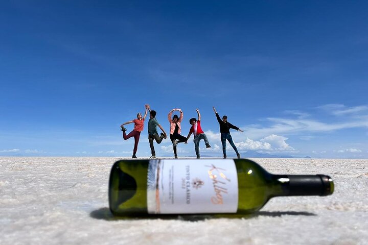 Uyuni Salt Flats 3-day tour from Atacama > private room available