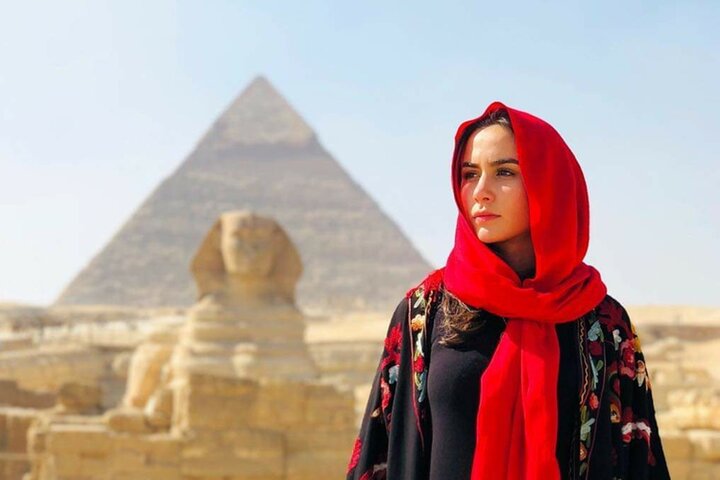 From El Sokhna Port: Pyramids, Sakkara & Camel Ride Private Tour