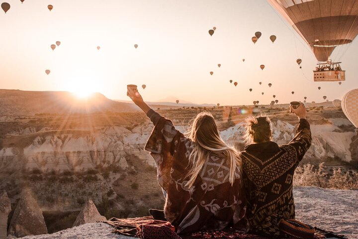 Turkey's Gold Triangle Tour: Pamukkale, Ephesus, Cappadocia