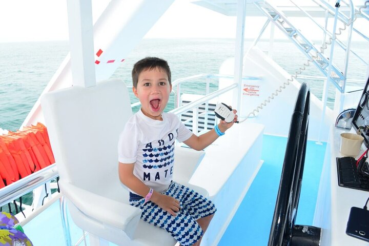 Flamingo, Guanacaste All Inclusive Catamaran Snorkel Adventure