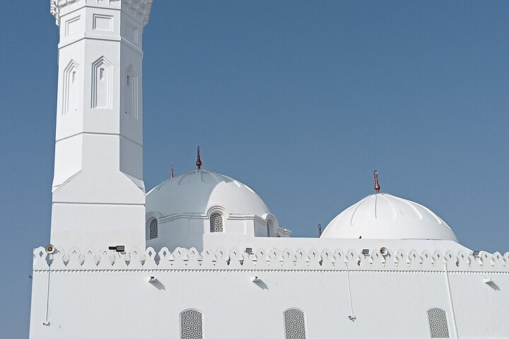Luxury tours in Medina with a private tour guide