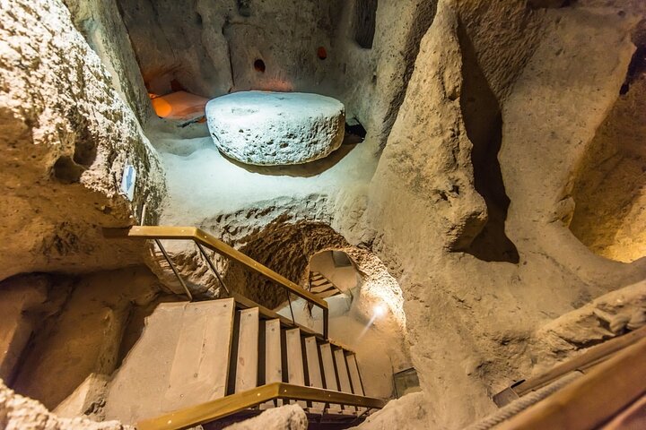 Turkey's Gold Triangle Tour: Pamukkale, Ephesus, Cappadocia