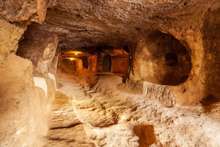 Turkey's Gold Triangle Tour: Pamukkale, Ephesus, Cappadocia
