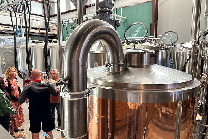 Scenic Desert Wine Distillery Brewery Route 66 Tour