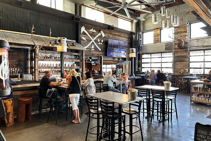 Scenic Desert Wine Distillery Brewery Route 66 Tour