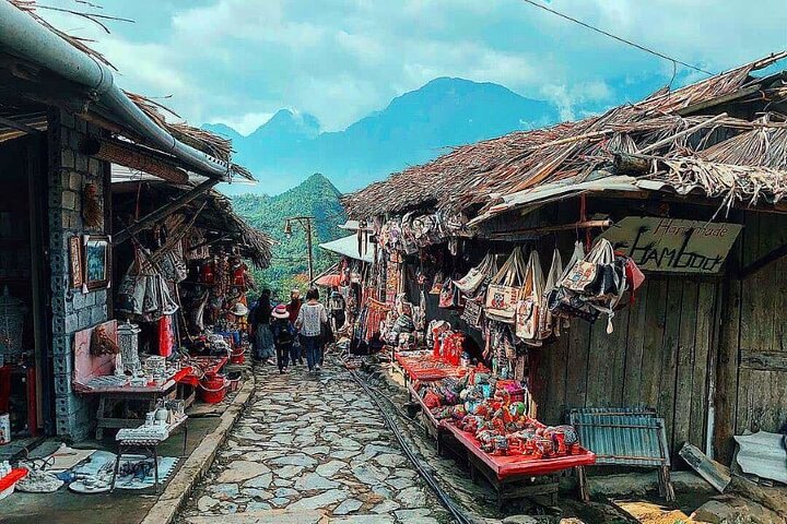 Sapa - Lao Chai -Ta Van full day trekking