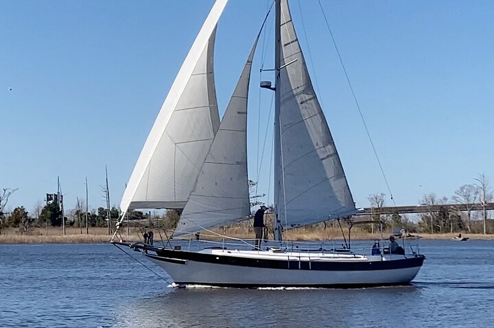 Sailing Charters in Wilmington