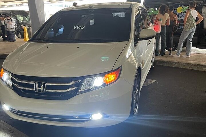 Bahamas Airport (ELH) to Hotels - Round-Trip Private Transfer