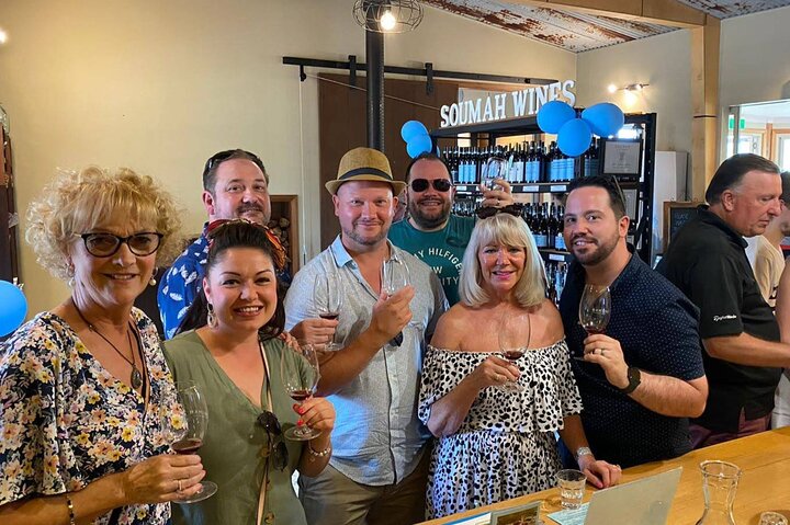 Melbourne: Yarra Valley Wine, Gin, Whisky and Chocolate Tour