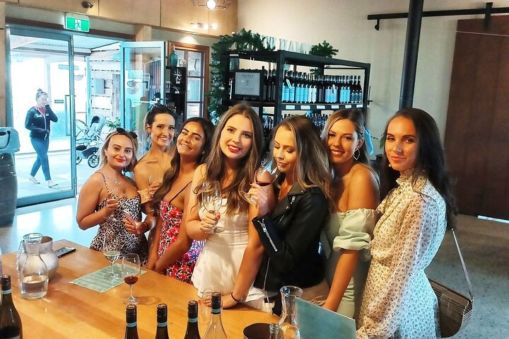 Melbourne: Yarra Valley Wine, Gin, Whisky and Chocolate Tour