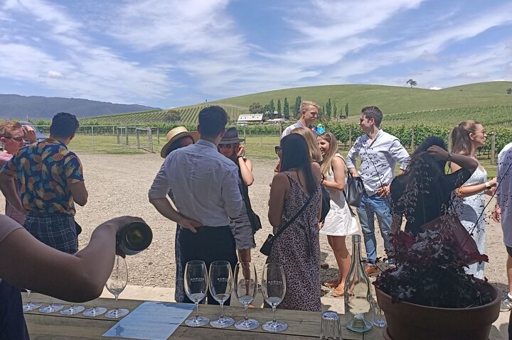 Melbourne: Yarra Valley Wine, Gin, Whisky and Chocolate Tour