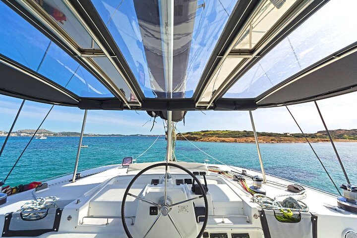 Premium Catamaran Tours, 8-flavor Feast & Drinks, Limited guests!