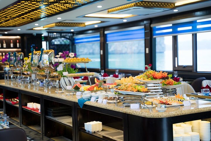 Halong Luxury Cruise Full Day Tour from Hanoi: All Inclusive