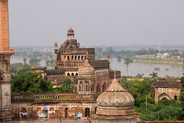Lucknow tour in one day - Private & guided tour