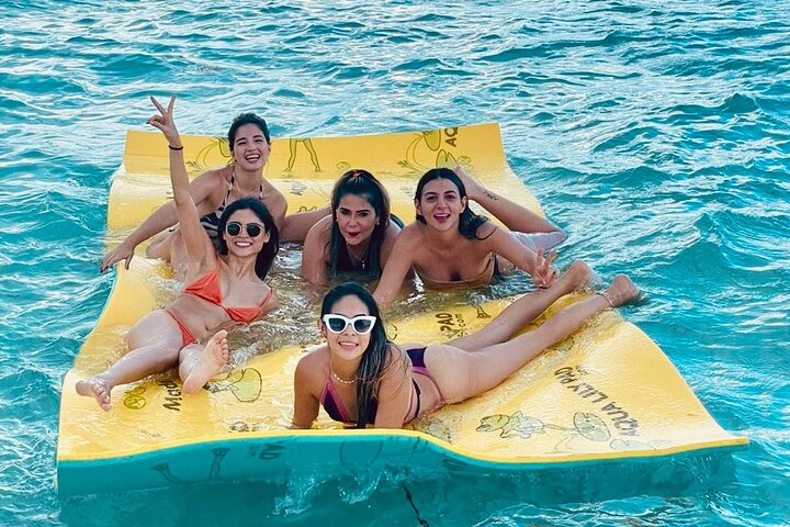 Private Marine Tour: Discover the 7 Colors of the San Andreas Sea