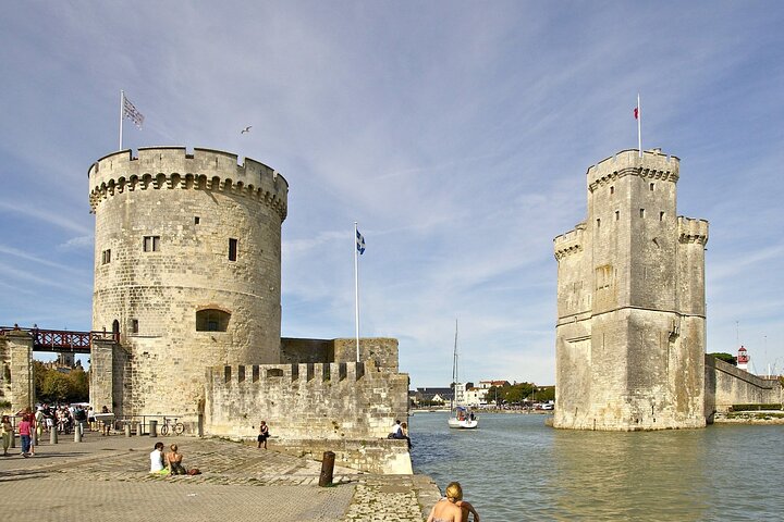 La Rochelle Private Custom Private Walking Tour With a Guide