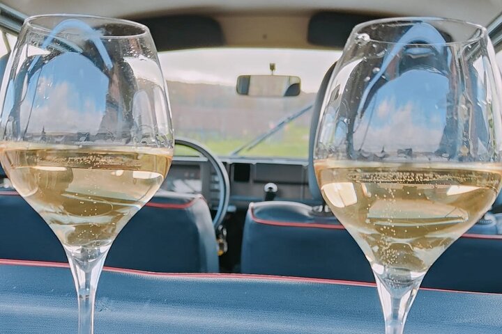 Private Champagne Experience in a vintage car from Epernay